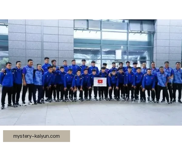 阮公凤带领越南队勇闯亚洲杯，展现拼搏精神与团队力量备受期待