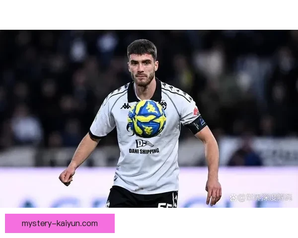 斯佩齐亚边路速度持续提升，球队在进攻端表现备受关注